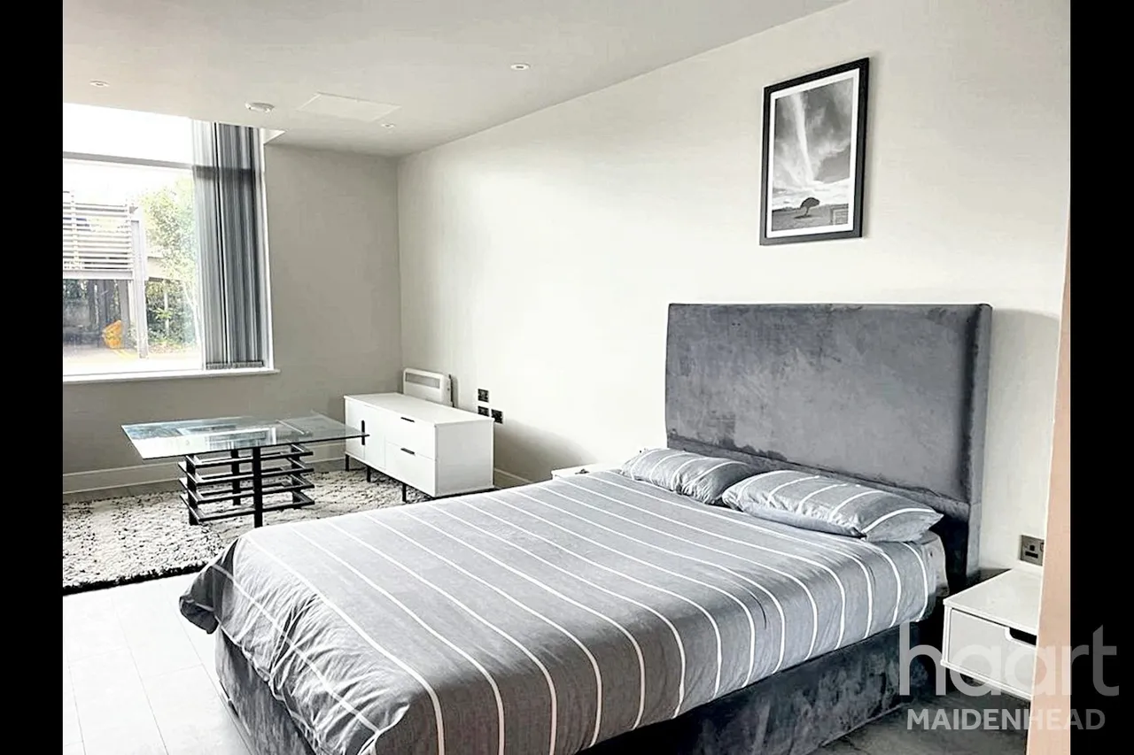Wokingham Road, Bracknell, RG42, photo 5
