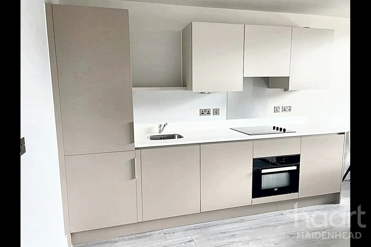 Wokingham Road, Bracknell, RG42, photo 4