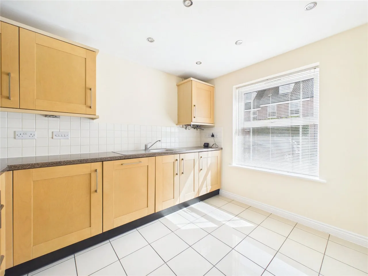 Perry Road, Long Ashton, BS41, photo 4