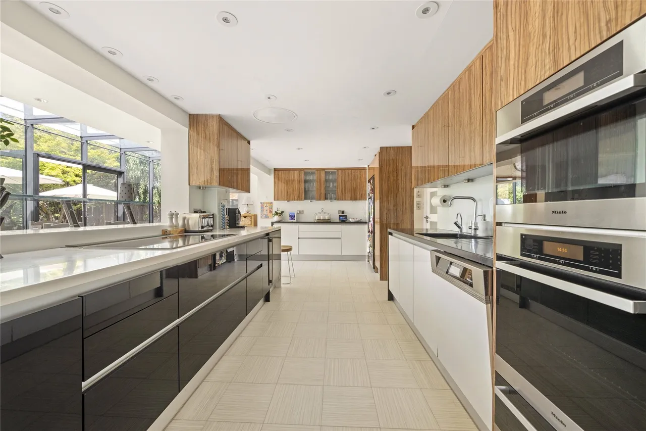 Portmore Park Road, Weybridge, Surrey, KT13, photo 5