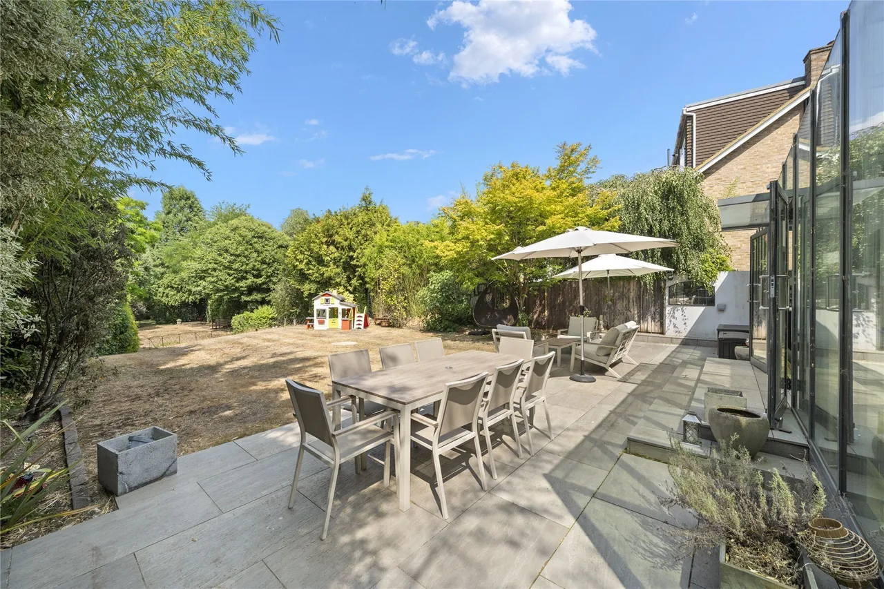 Portmore Park Road, Weybridge, Surrey, KT13, photo 7