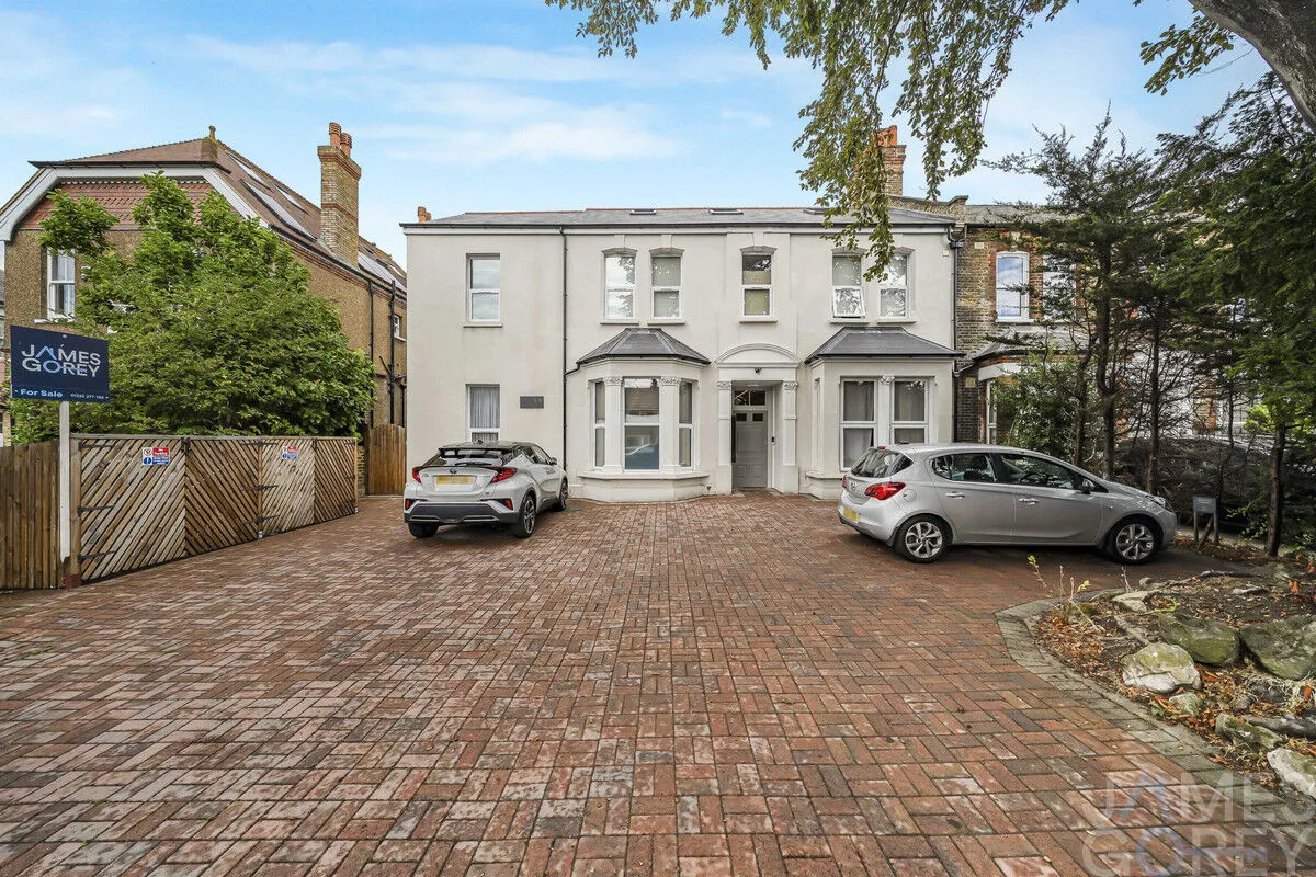 1 bed property for sale, Miskin Road, Dartford, DA1