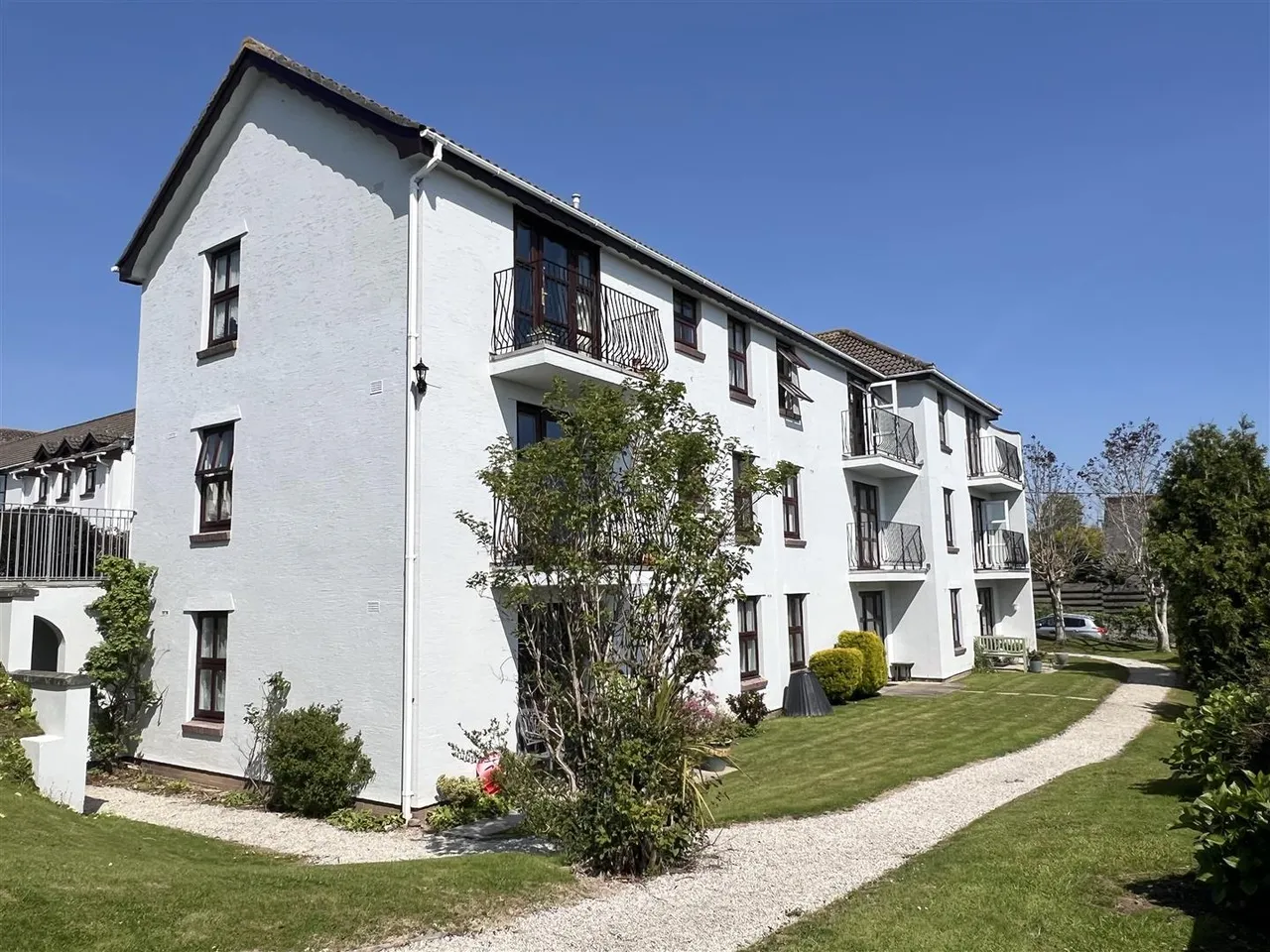 Chisholme Close, St. Austell, photo 4