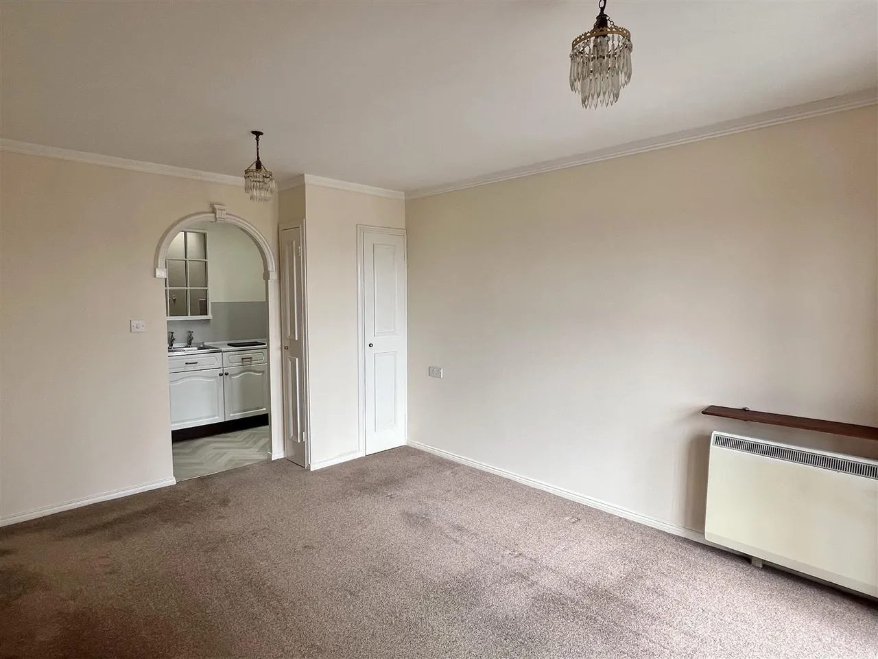 Chisholme Close, St. Austell, photo 7