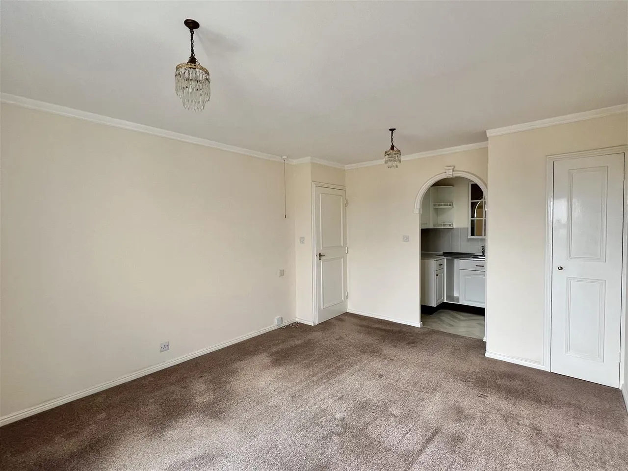 Chisholme Close, St. Austell, photo 3