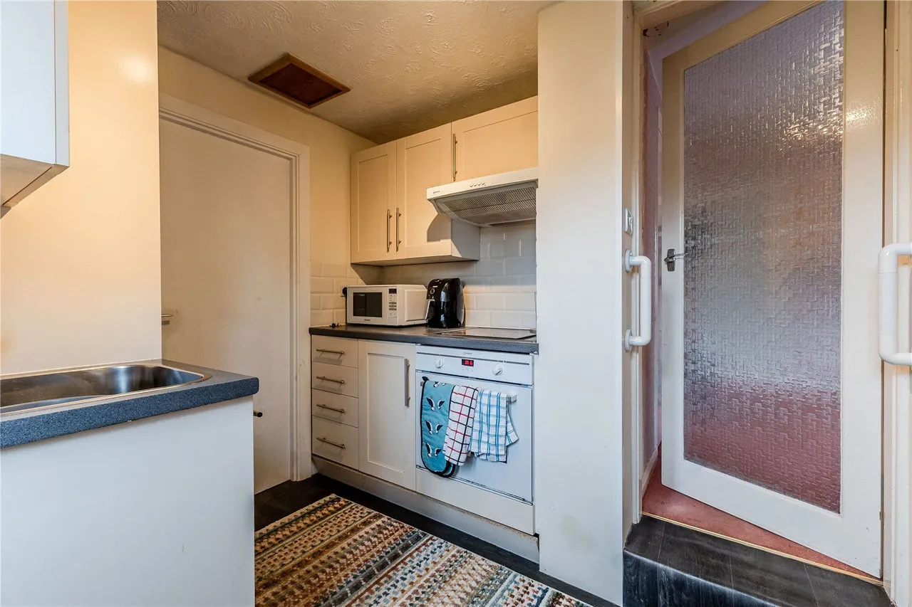 Oakridge Avenue, Menston, LS29, photo 4