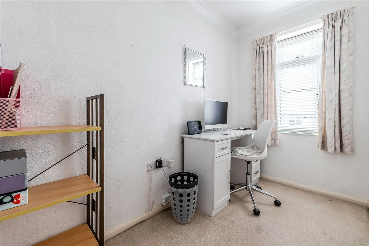 Oakridge Avenue, Menston, LS29, photo 9
