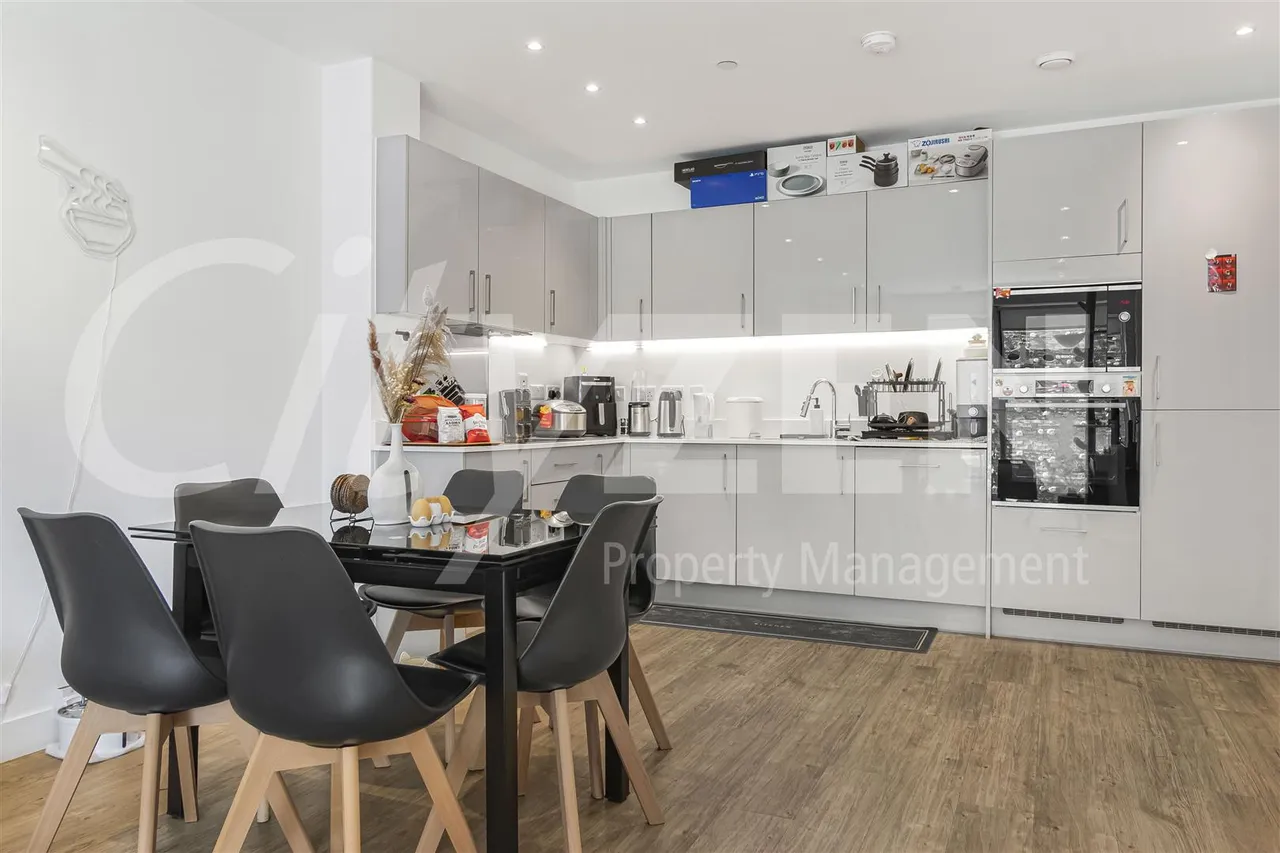 St Johns Road, Harrow, HA1, photo 14