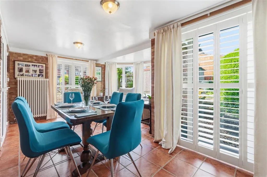 Glen Crescent, Stamford, PE9, photo 11