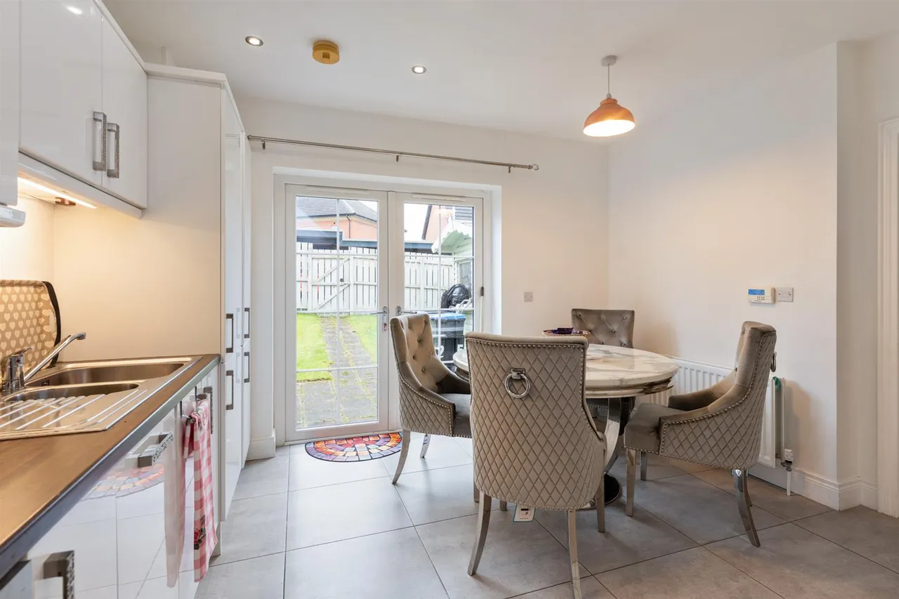 Millmount Village Square, Dundonald, BT16, photo 11