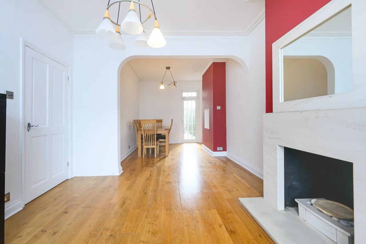 30 Victoria Road, Barnet, photo 3