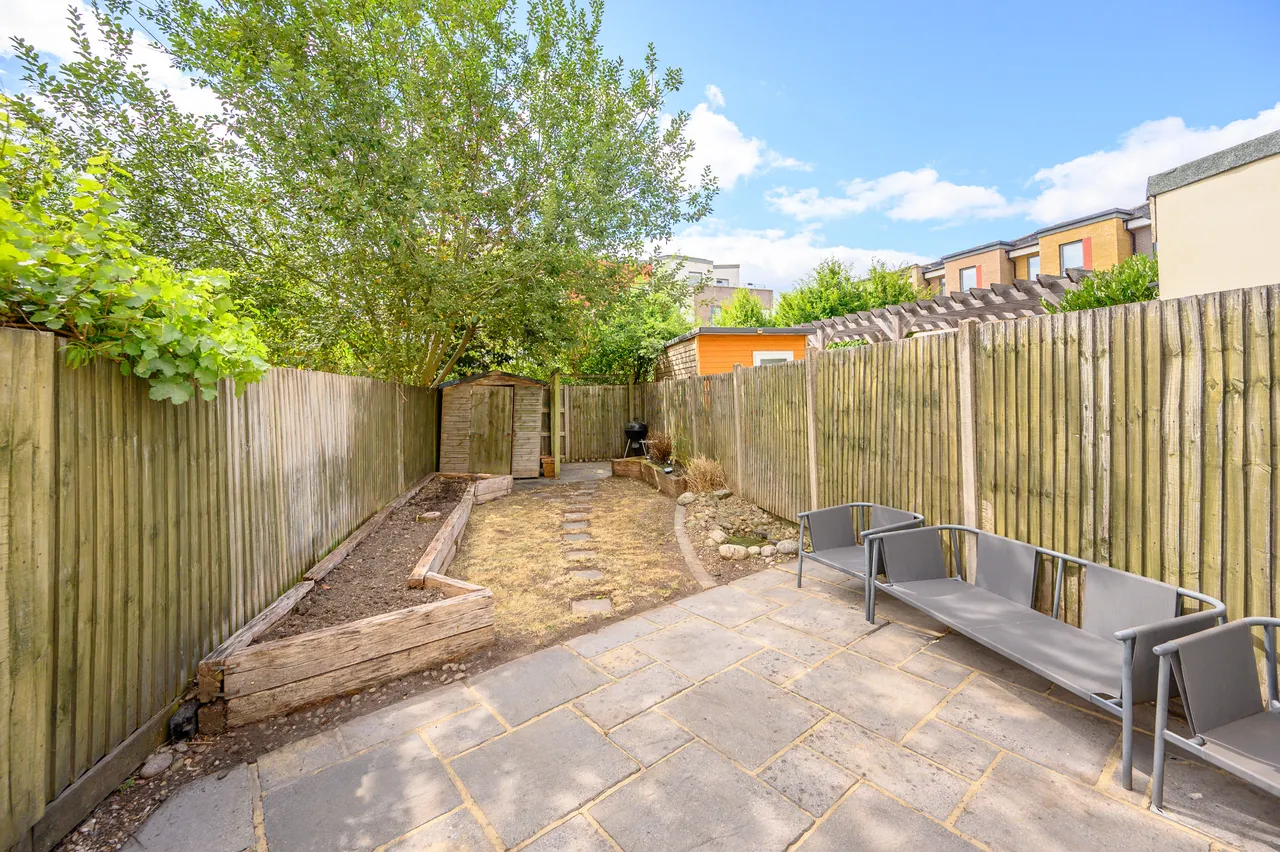 30 Victoria Road, Barnet, photo 8
