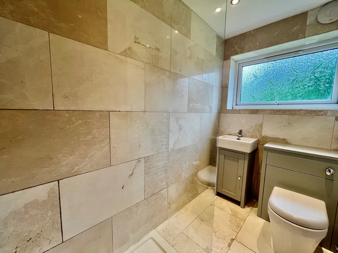Green View Court, LS8, photo 5