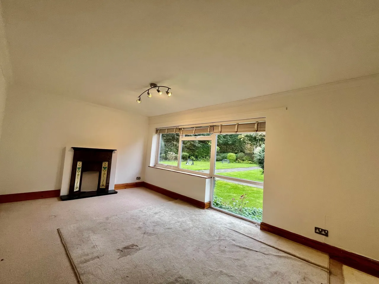Green View Court, LS8, photo 2