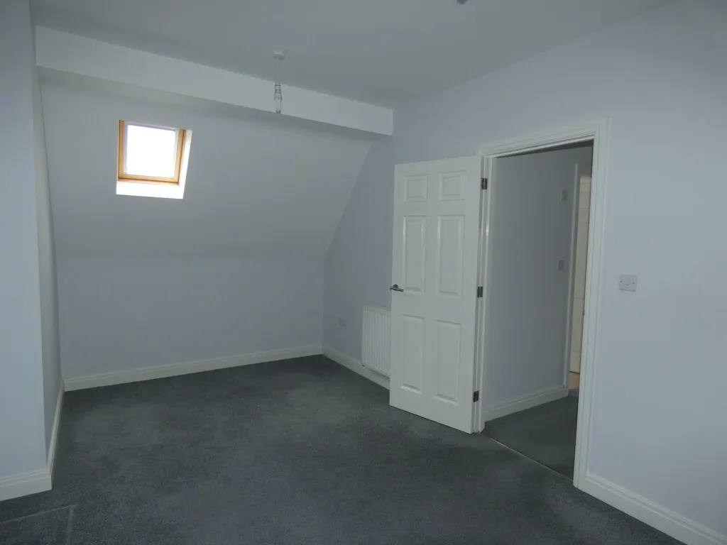 Stretton Court, Wellington, photo 9