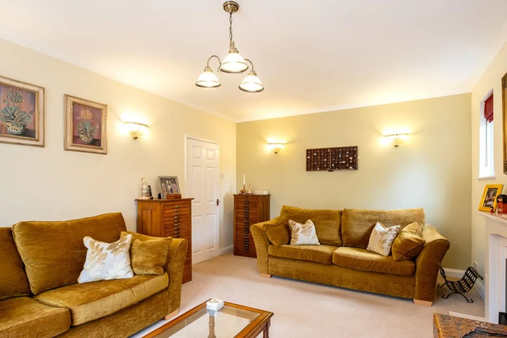 Station Road, East Leake, LE12, photo 6