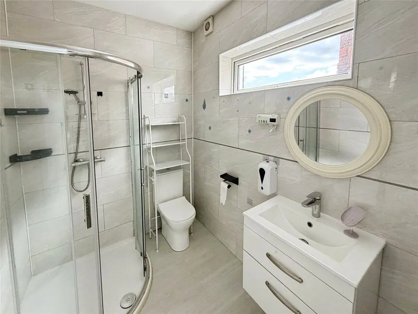 Springwell Lane, Balby, Doncaster, South Yorkshire, DN4, photo 3