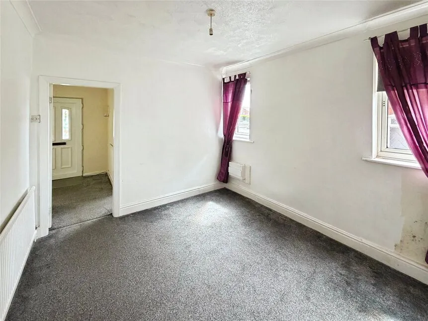 Springwell Lane, Balby, Doncaster, South Yorkshire, DN4, photo 10