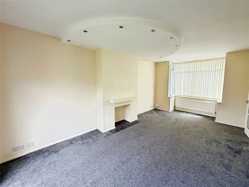 Springwell Lane, Balby, Doncaster, South Yorkshire, DN4, photo 2