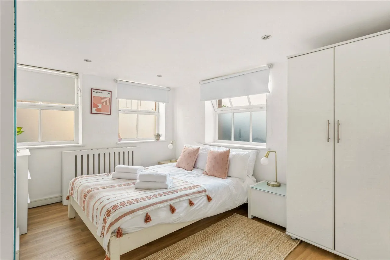 Gatton Road, London, SW17, photo 6