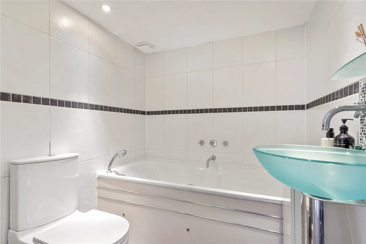 Gatton Road, London, SW17, photo 7