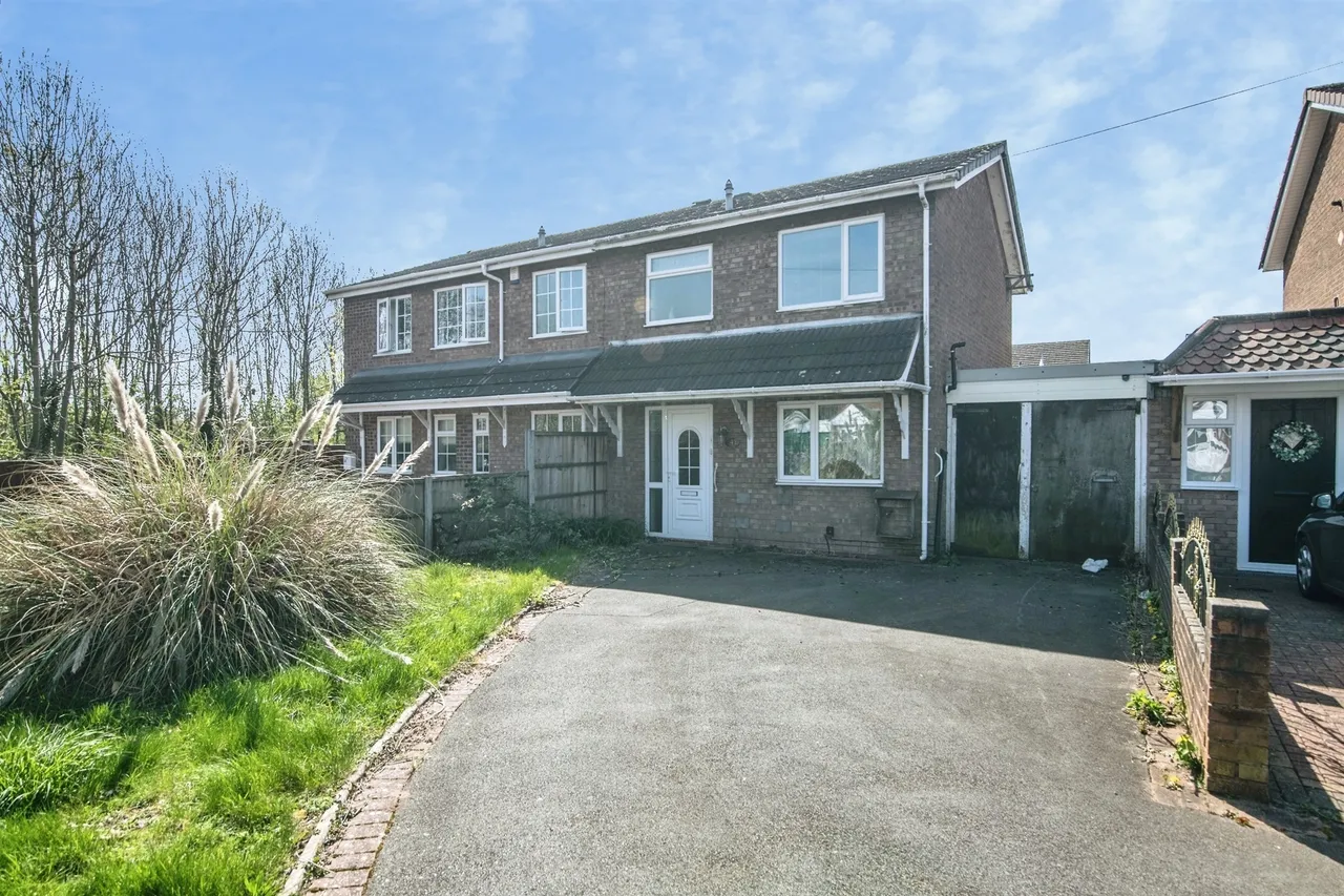 Beverston Road, Tipton, DY4, photo 2