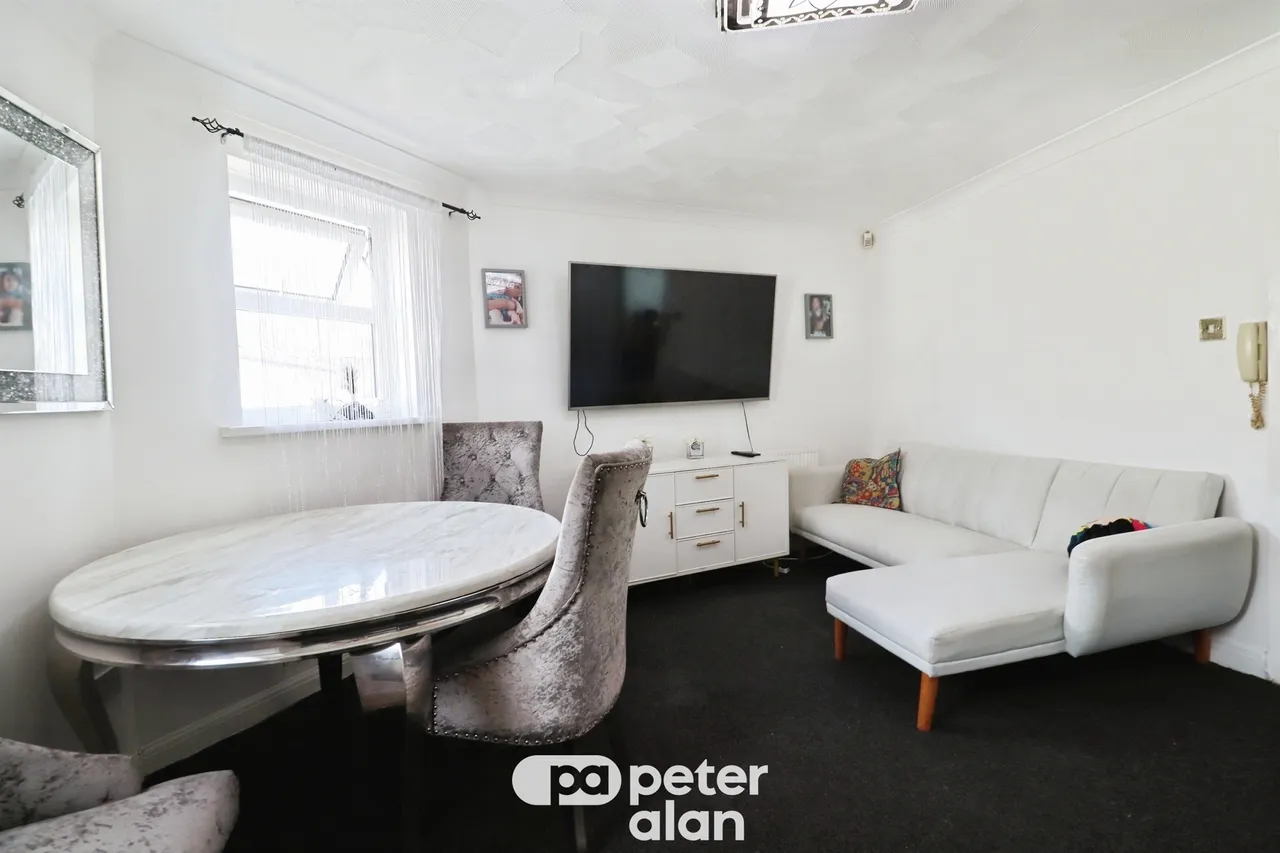 Railway Street, Cardiff, CF24, photo 6