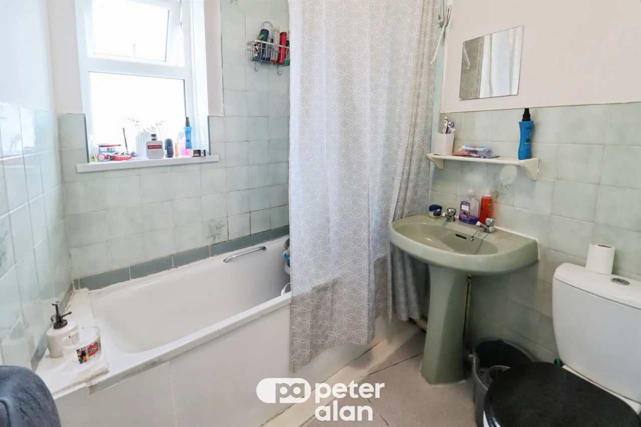 Railway Street, Cardiff, CF24, photo 8