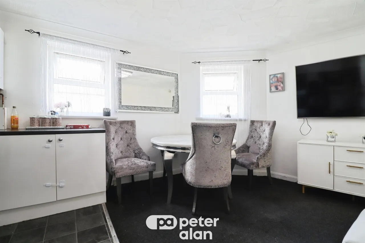 Railway Street, Cardiff, CF24, photo 4