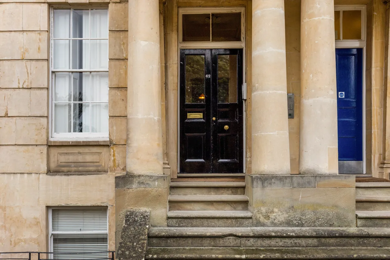 Lansdown Crescent, Cheltenham, GL50, photo 7