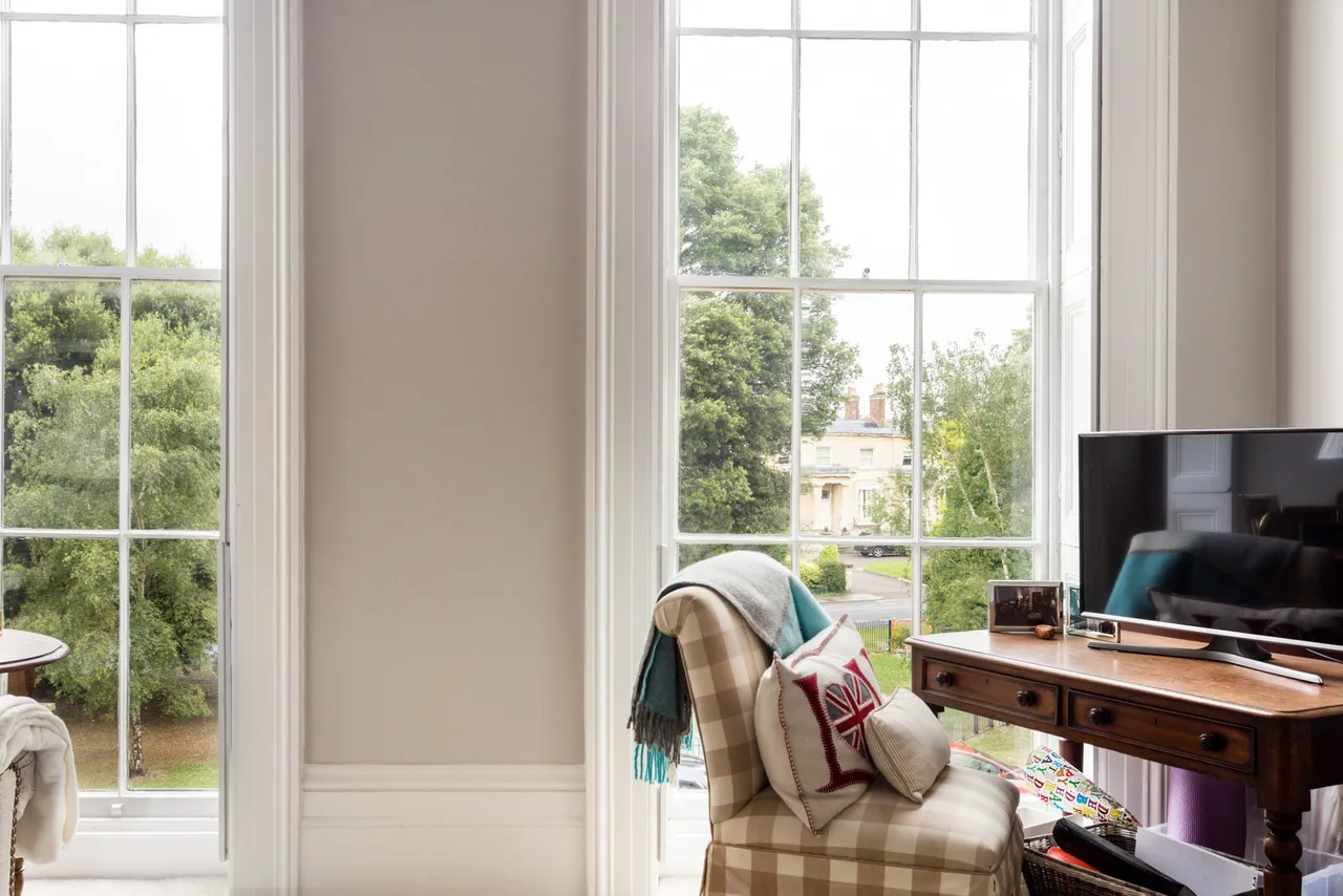 Lansdown Crescent, Cheltenham, GL50, photo 8