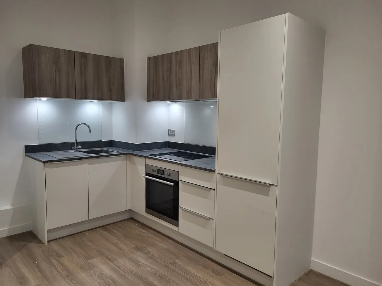 1 bed flat to rent — NORTH STAR HOUSE