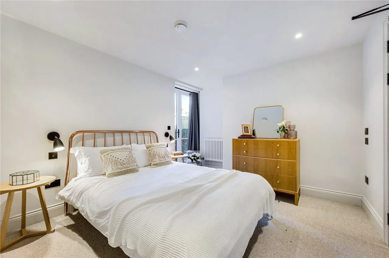 Cavendish Place, Bowdon, WA14, photo 8