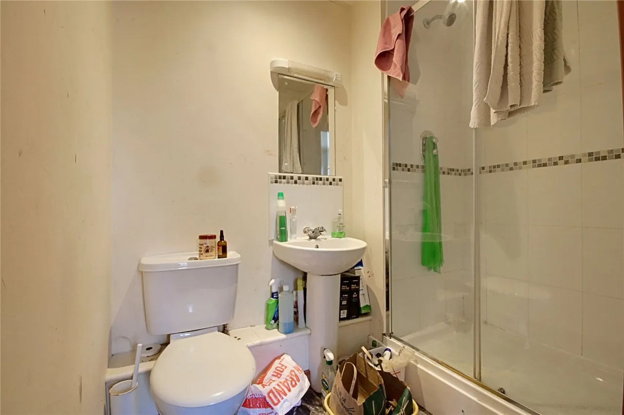 Rossmore Close, Enfield, photo 8
