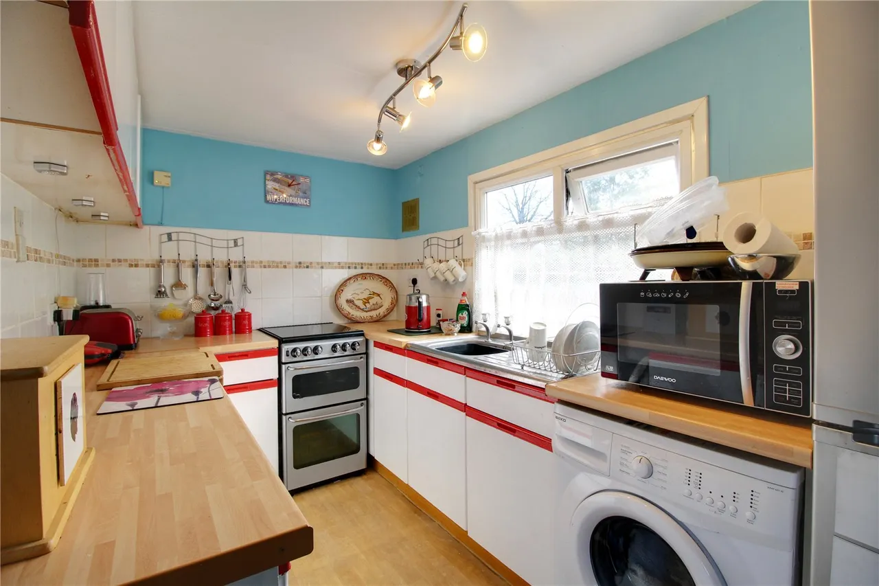 Chilton Farm Park, Fleet Road, Farnborough, Hampshire, GU14 9SJ, photo 2