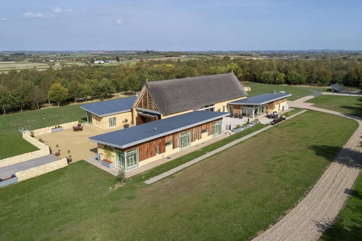 Honeybourne, WR11, photo 3