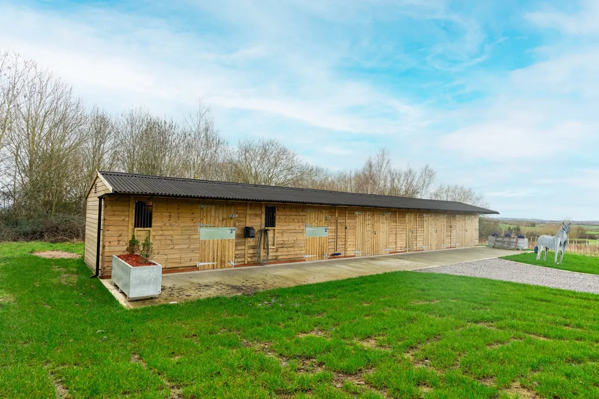 Honeybourne, WR11, photo 20