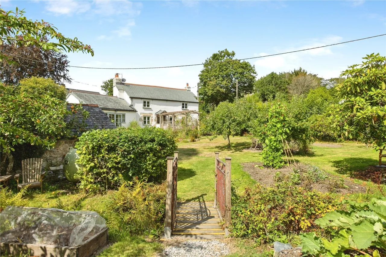 3 bed house for sale, Millpool, Bodmin, PL30