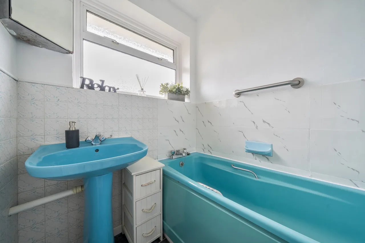 Dahlia Drive, Kent, BR8, photo 12