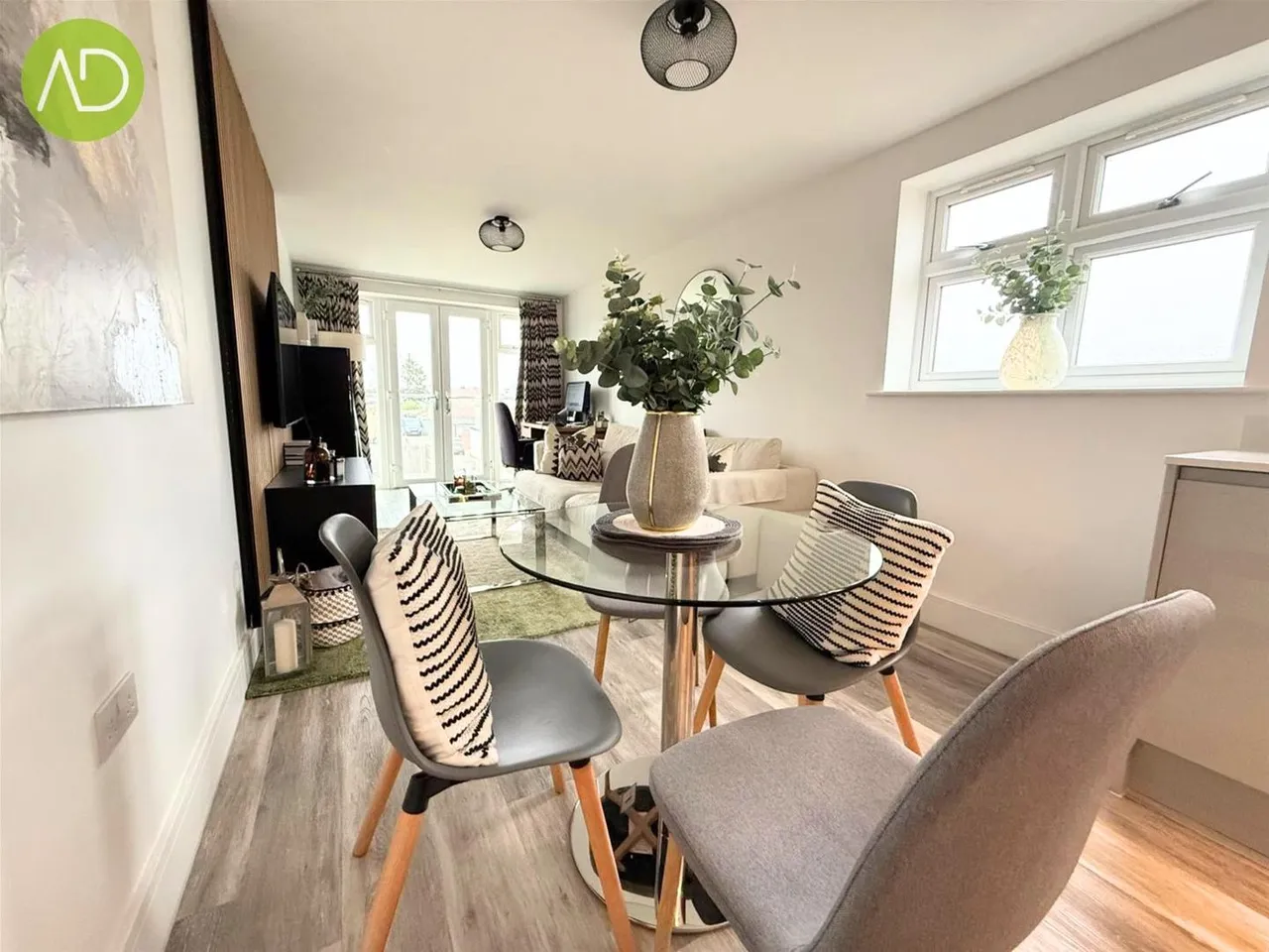 Woodlands Court, Hoddesdon EN11 0QE, photo 6