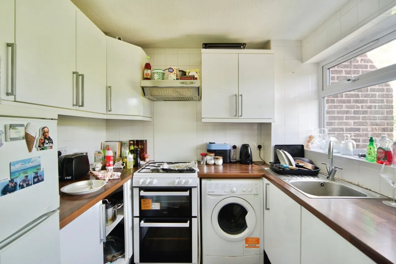 Malcom Way, London, E11, photo 16
