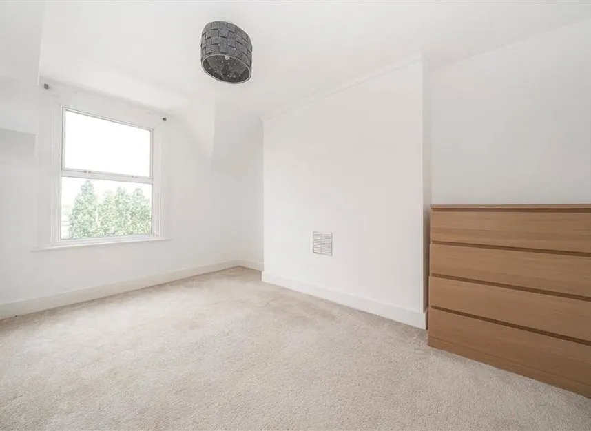 Ferry Road, Teddington, TW11, photo 4