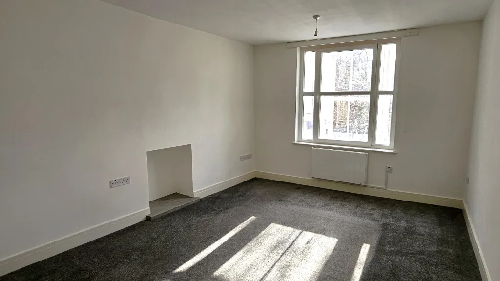 Great, Torrington, EX38, photo 6