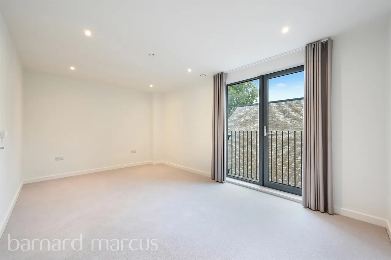 Helena Close, London, SW19, photo 12