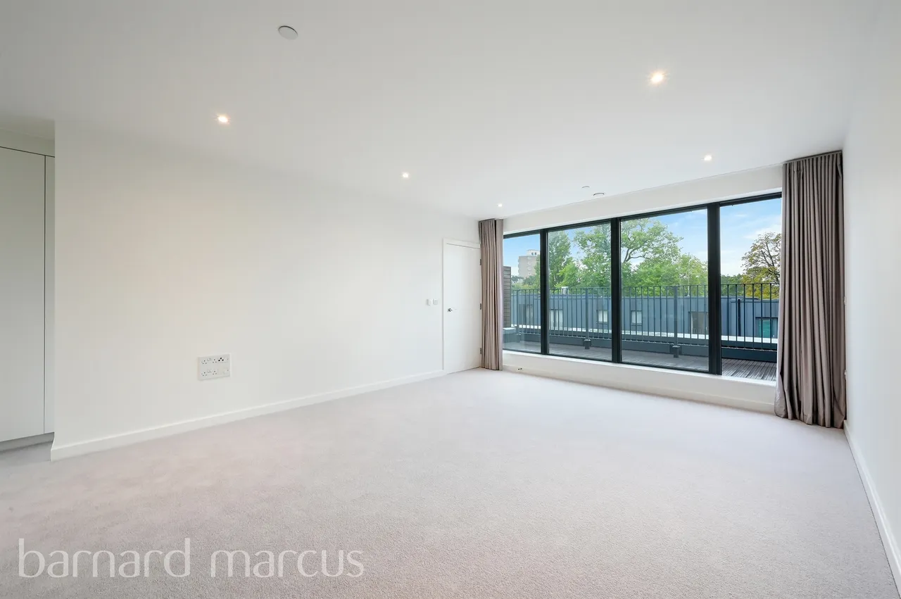 Helena Close, London, SW19, photo 7
