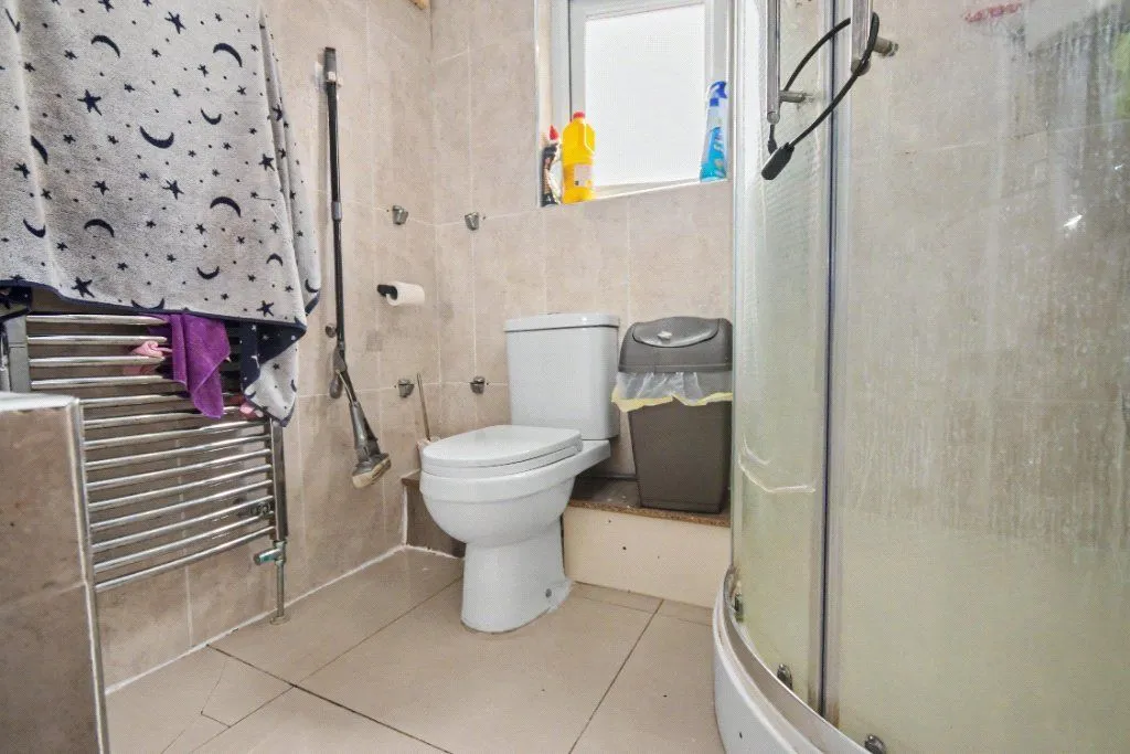 Watson Crescent, Wakefield, WF1, photo 6