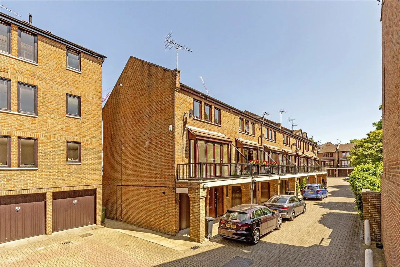 Cheryls Close, London, SW6, photo 13