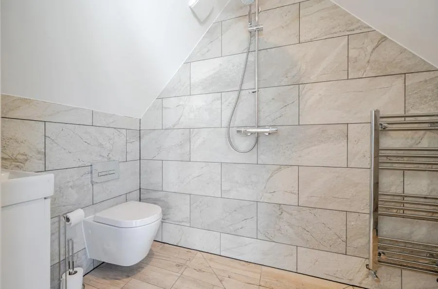Chequers Lane, Eversley, RG27, photo 24