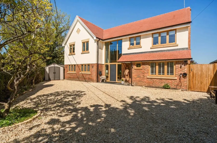 Chequers Lane, Eversley, RG27, photo 30