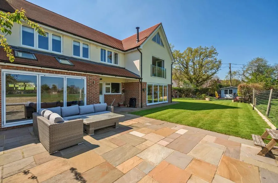 Chequers Lane, Eversley, RG27, photo 27